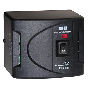 Regulador Sola Basic Microvolt Inet 1300Va/700W, 8 Tomas, 2 Rj11, Con Fusible Dn-21-132