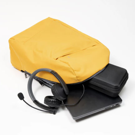 70433 - MOCHILA PERFECT CHOICE PARA LAPTOP 15 6 in JETPACK - AMARILLO