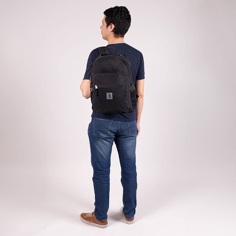 73576 - MOCHILA JUVENIL NEGRA CHENSON ZILP 1818